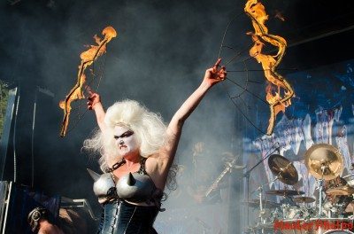 GC_SlymenstraArmsFlames_Med-1