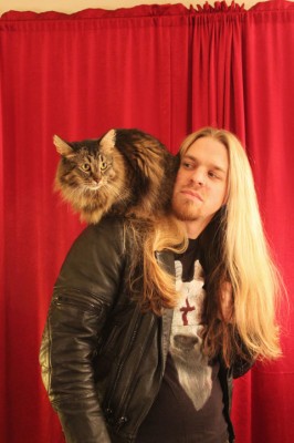 metal-dudes-cats4