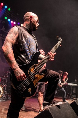 bleedingthrough (11 of 17)