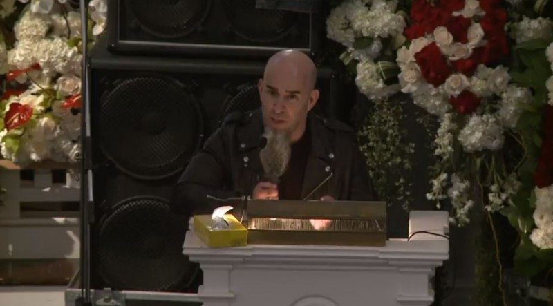 Scott Ian Eulogizes Lemmy