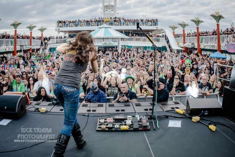 Cruise launch at ShipRocked, by Rick Triana