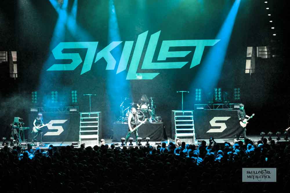 Skillet flac. Группа Скиллет 2022. Скиллет 2013. Skillet исполнители 2022. Skillet Dominion 2022.