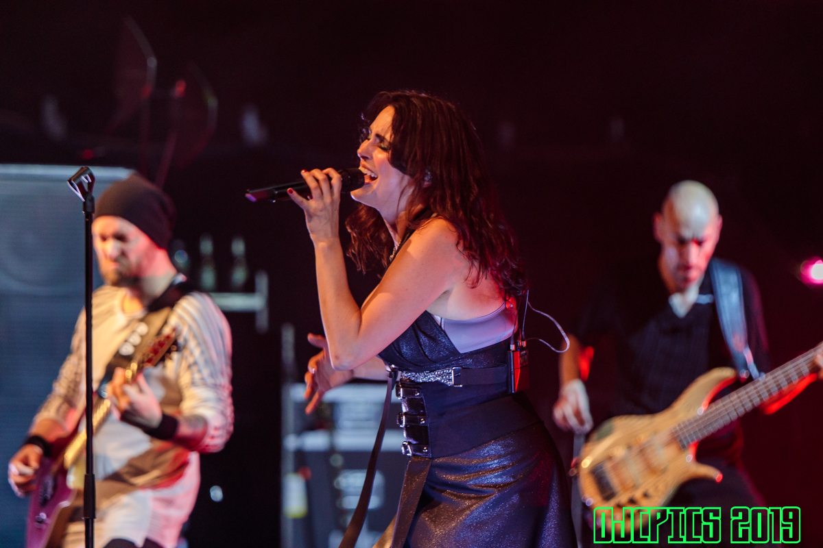 Sharon Den Adel Of Within Temptation Talks Resist The Evolution Of Their Sound And More Ghost Cult Magazineghost Cult Magazine